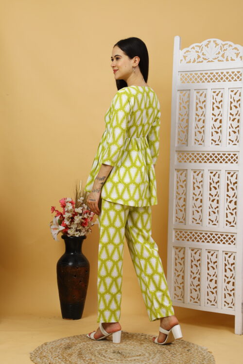 Women’s Multicolor Cotton Printed Co-ord Set - Image 10